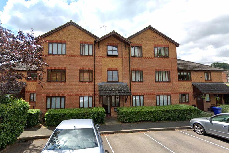 1 bedroom flat for sale in Parklands, Banbury, OX16