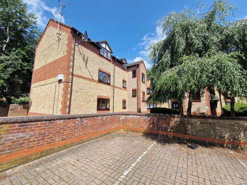Main image of property: Longworth Close, Banbury - NO ONWARD CHAIN