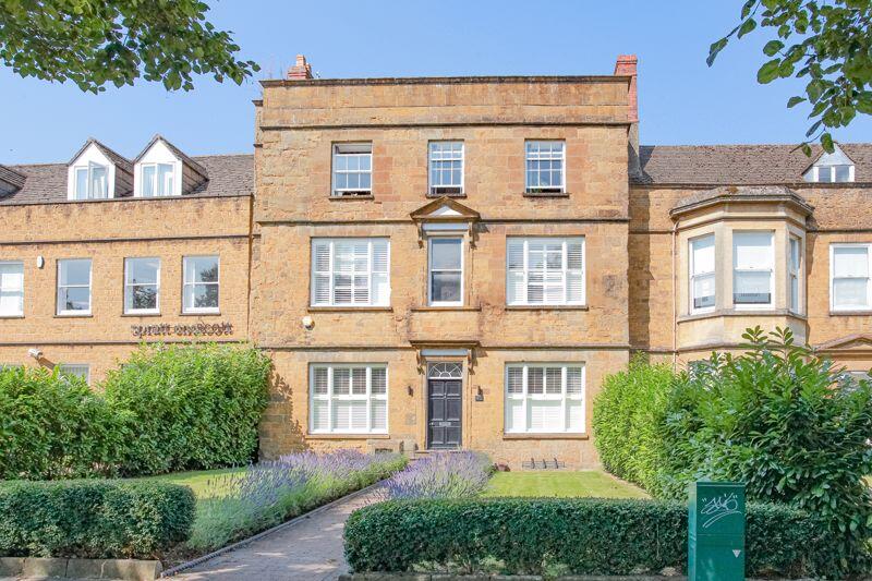 Main image of property: South Bar Street, Banbury