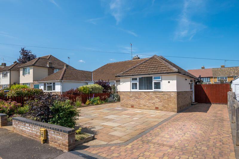 Main image of property: Malvern Close, Banbury