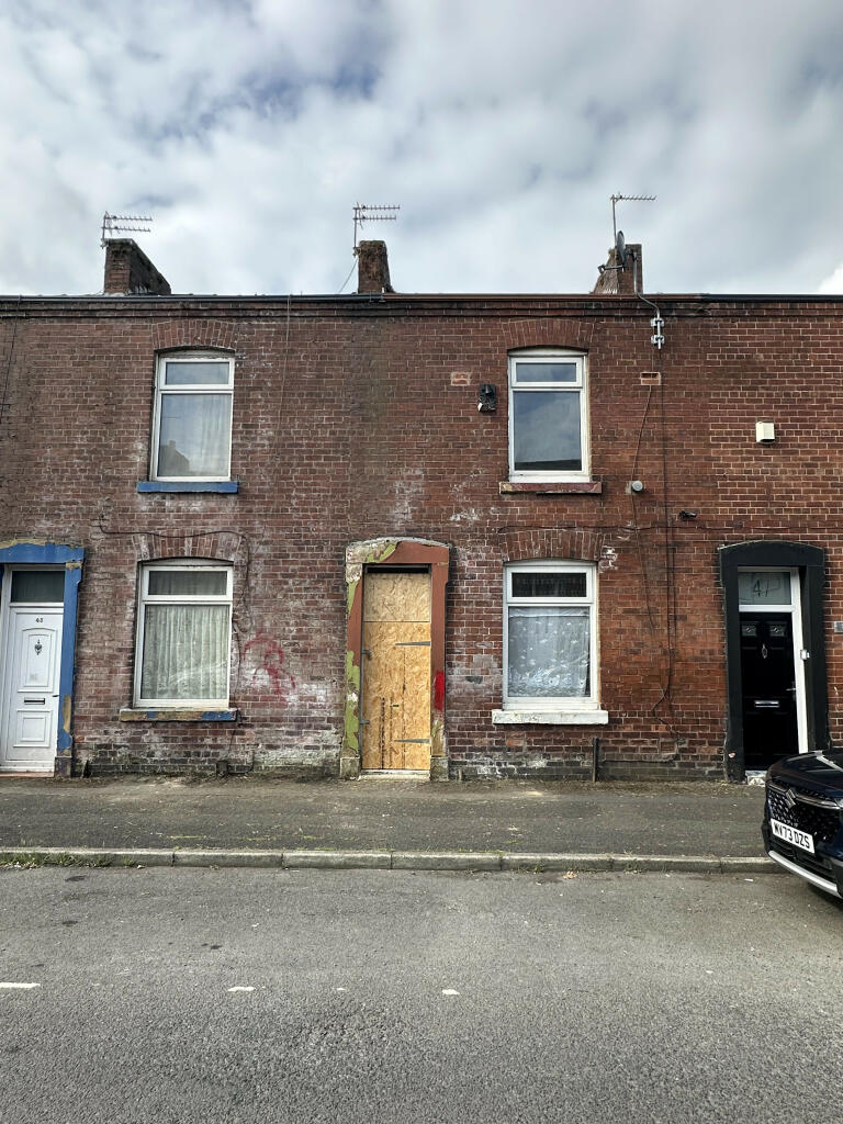2 bedroom terraced house for sale in 45 Alton Street, Oldham OL8 3EY, OL8