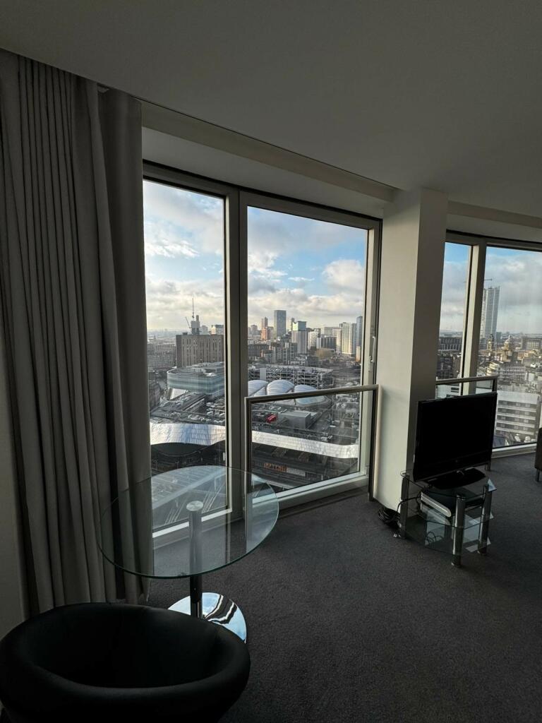 Additional property image - Apartment 1711, The Rotunda, 150 New Street, Birmingham B2 4PG