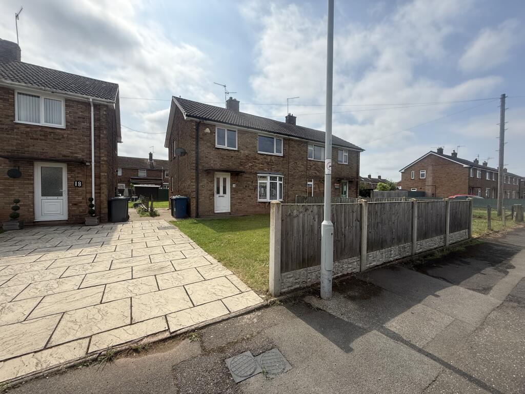 Main image of property: 16 Deans Court, Cotgrave, Nottingham NG12 3LS