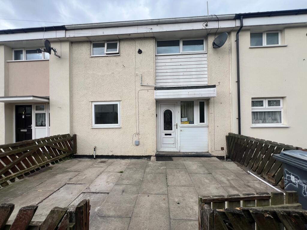 Main image of property: 75 Caldane, Hull, East Riding of Yorkshire HU6 9AJ