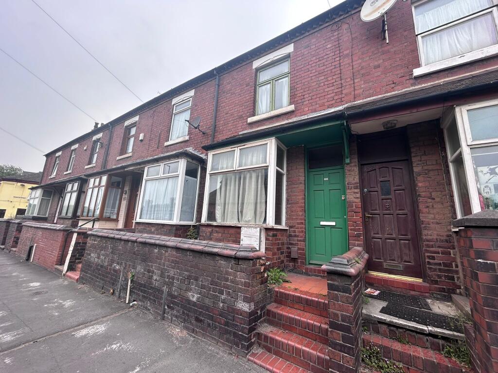 Main image of property: 551 Leek Road, Stoke-On-Trent ST1 3ER