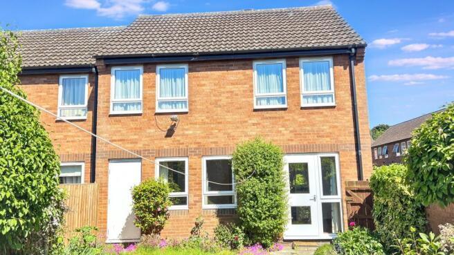Main image of property: 176 Beloe Avenue, Norwich NR5 9AQ