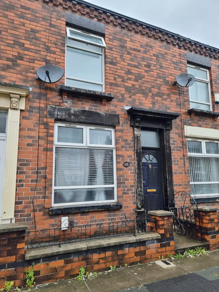 Main image of property: 17 Windsor Grove, Bolton BL1 3BR