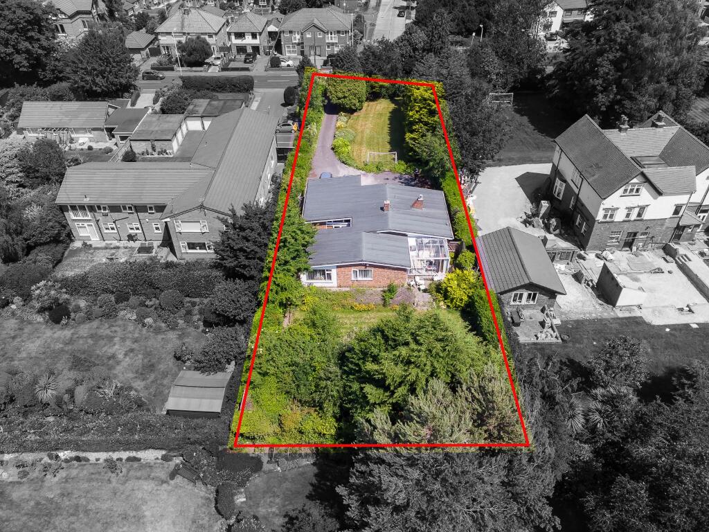 Main image of property: 134 Storeton Road, Birkenhead CH42 8NB