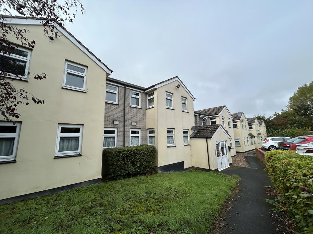 Main image of property: 9 Small Thorn Place, Woodville, Swadlincote DE11 7EJ