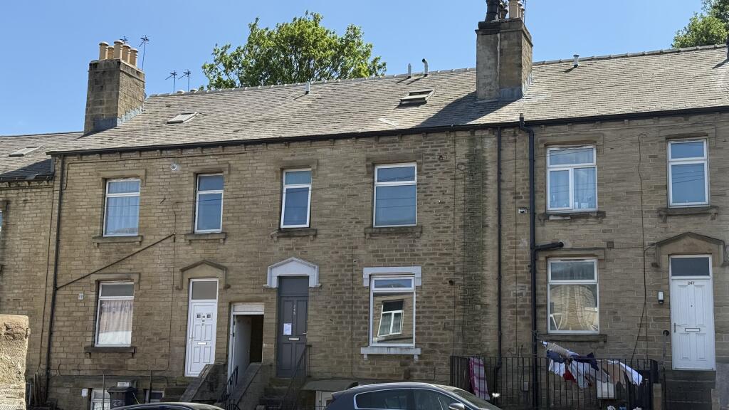 Main image of property: 245 Manchester Road, Huddersfield HD1 3JG