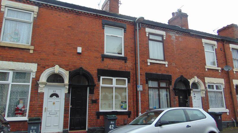 4 bedroom terraced house for sale in Guildford Street, Stoke-On-Trent, ST4
