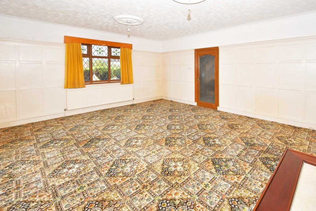 3 bedroom detached house for sale in Ashcroft Road, Wolstanton