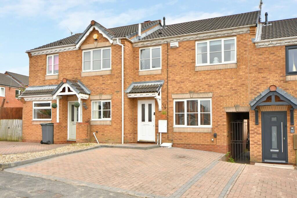 3 bedroom town house for sale in Waterdale Grove, Weston Coyney, Stoke