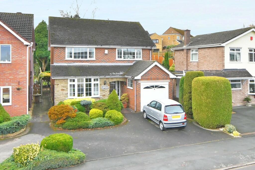 4 bedroom detached house for sale in New Inn Lane, Trentham, Stokeon
