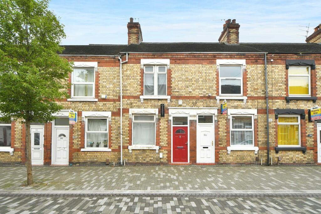 2 bedroom terraced house for sale in Spencer Road, Shelton, Stoke-on-Trent, ST4