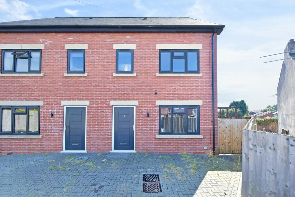 Main image of property: Caxton Grove, Bucknall, Stoke-on-Trent