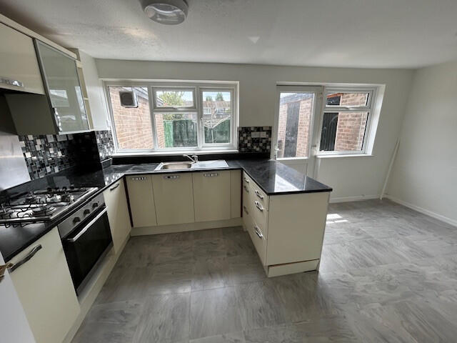 Main image of property: Auden Court, Clinton Park, Tattershall, Lincoln, Lincolnshire, LN4