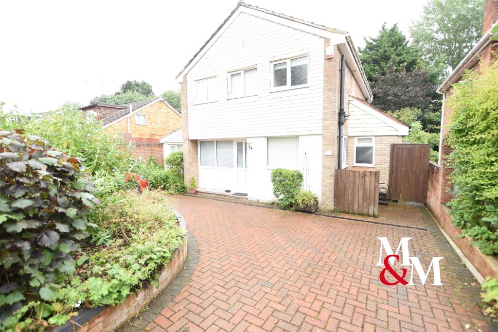 Main image of property: THE PADDOCKS