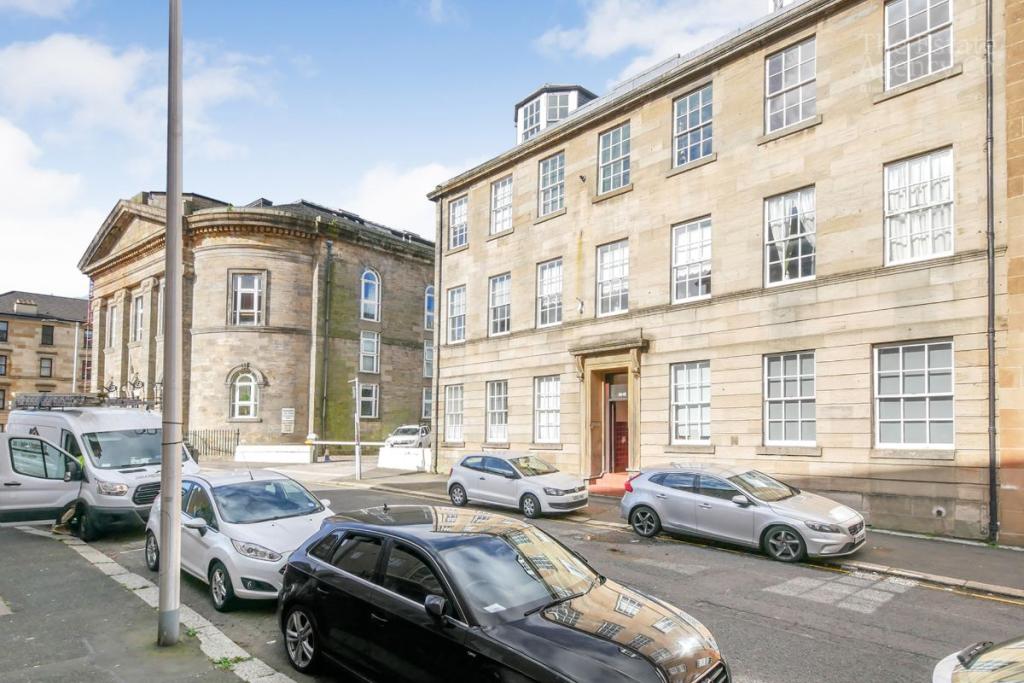 1 bedroom apartment for sale in 10 Street, Paisley, PA1