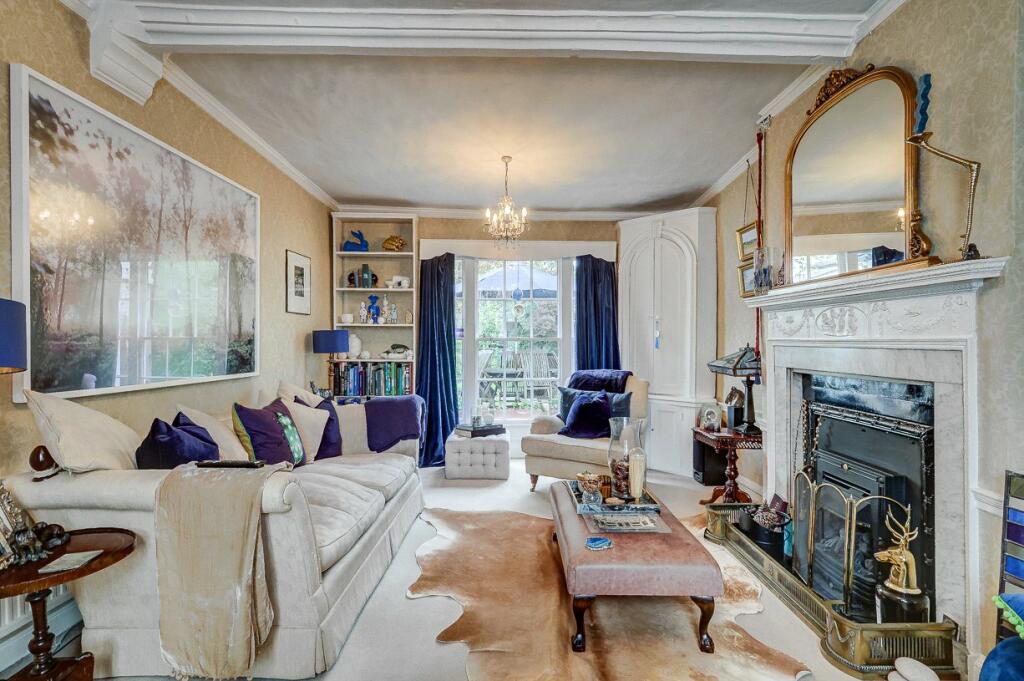Additional property image - St Marys Square, Kelvedon, Colchester, Essex, CO5