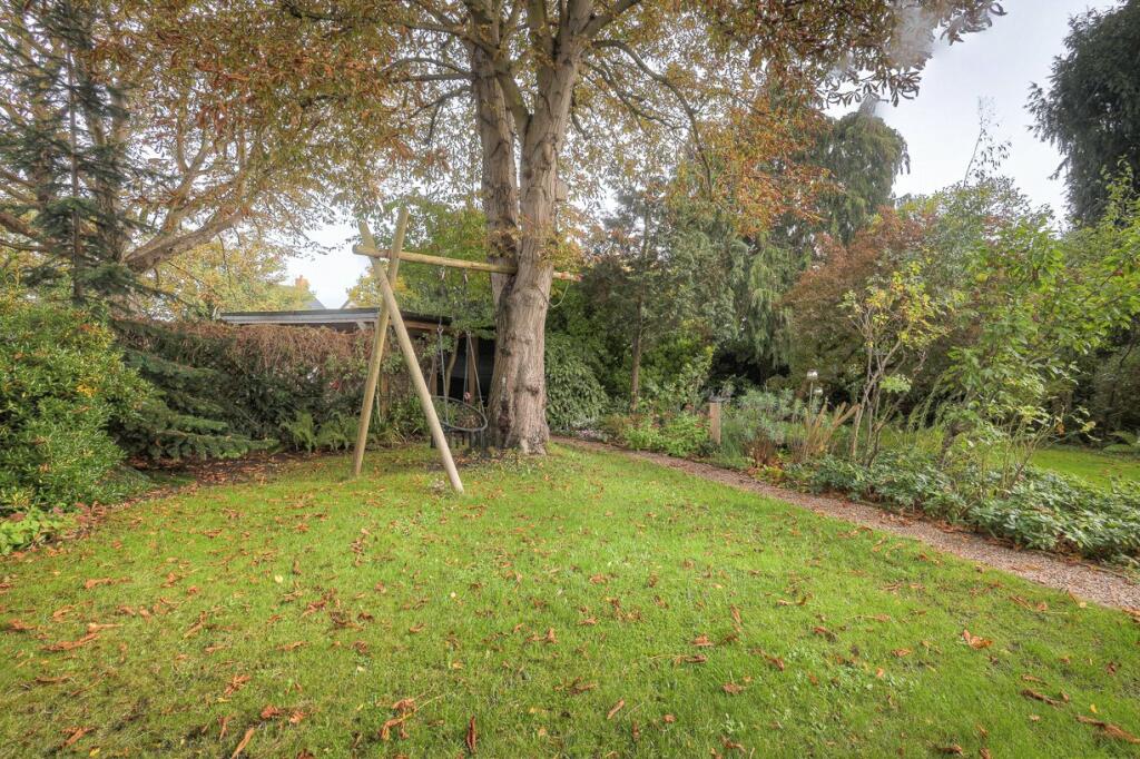 Additional property image - St Marys Square, Kelvedon, Colchester, Essex, CO5