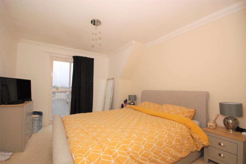 Additional property image - Kings Acre, Coggeshall, CO6