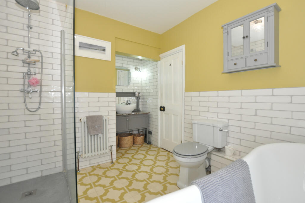 Additional property image - Bridge Street, Coggeshall, Colchester, Essex, CO6