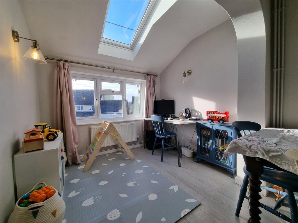 Additional property image - Tilkey Road, Coggeshall, Colchester, Essex, CO6