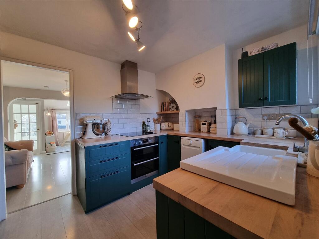 Additional property image - Tilkey Road, Coggeshall, Colchester, Essex, CO6