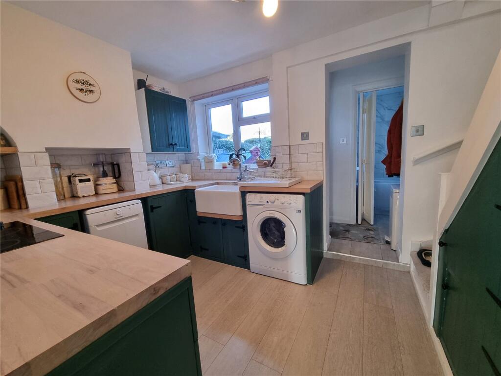 Additional property image - Tilkey Road, Coggeshall, Colchester, Essex, CO6