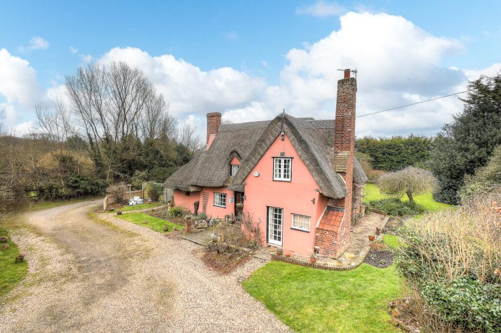 Main image of property: New Cut, Layer-de-la-Haye, Colchester, Essex, CO2