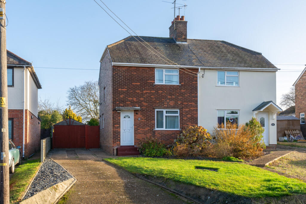 Main image of property: Coggeshall Road, Feering, Colchester, Essex, CO5