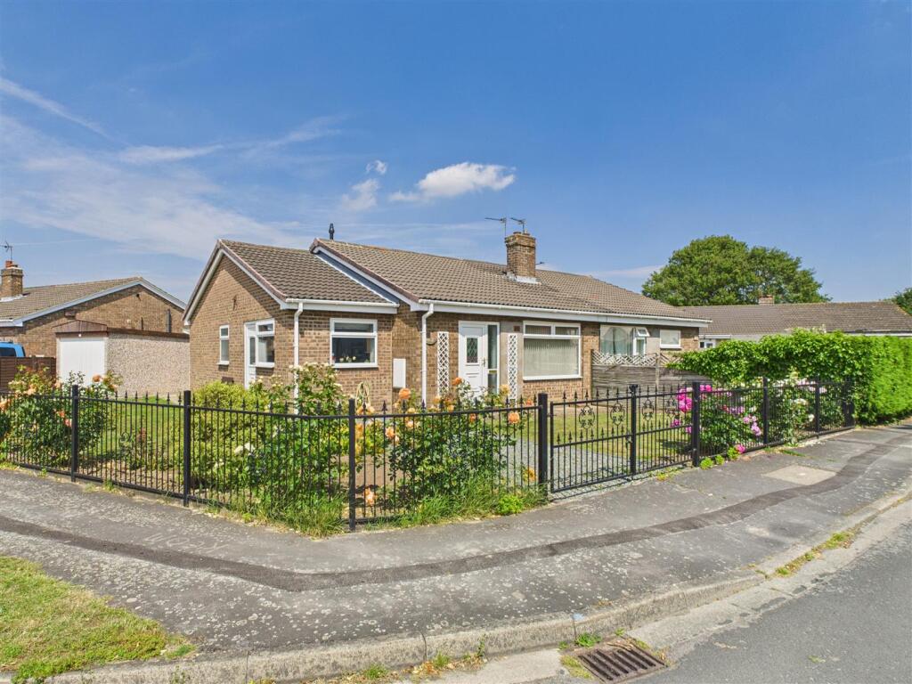 Main image of property: Flax Mill Walk, Gilberdyke