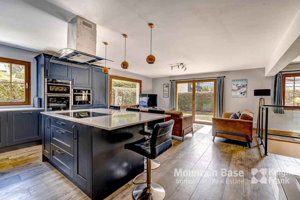 Main image of property: Rhone Alps, Haute-Savoie, Chamonix