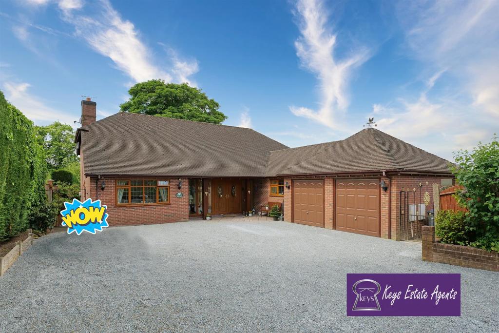 4 bedroom detached house for sale in Lightwood Road, StokeOnTrent, ST3