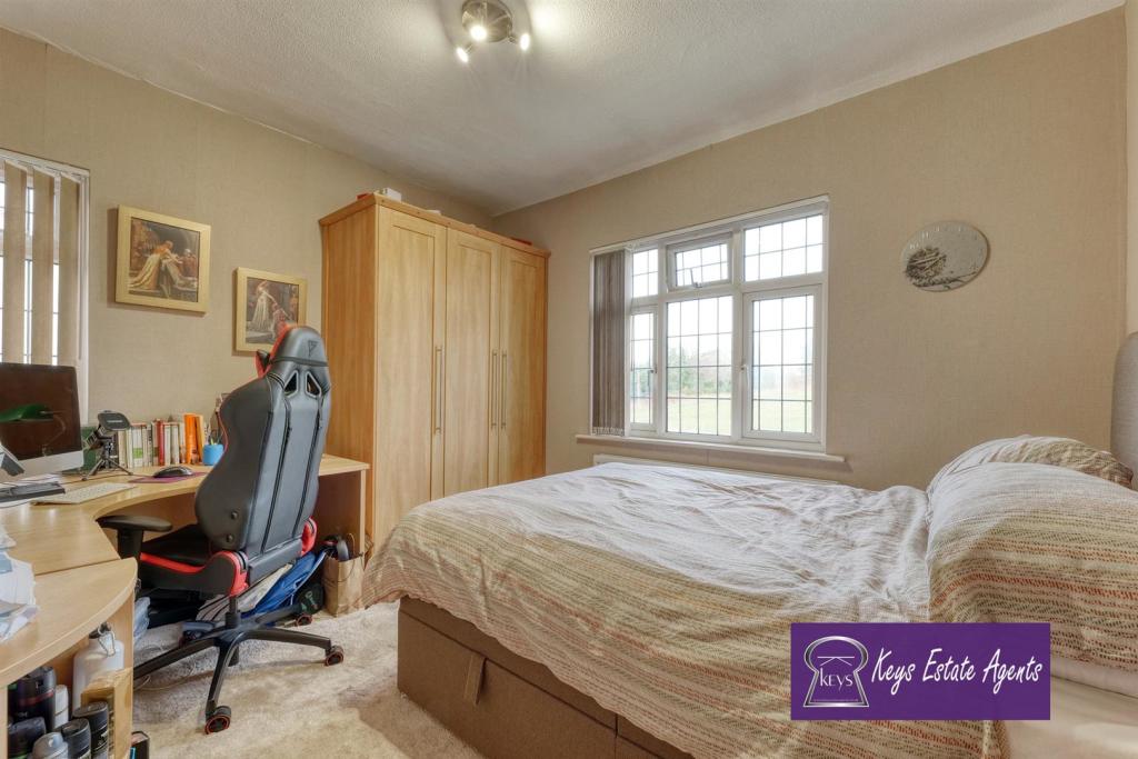 3 bedroom detached house for sale in Caverswall Road, Blythe Bridge,, ST11