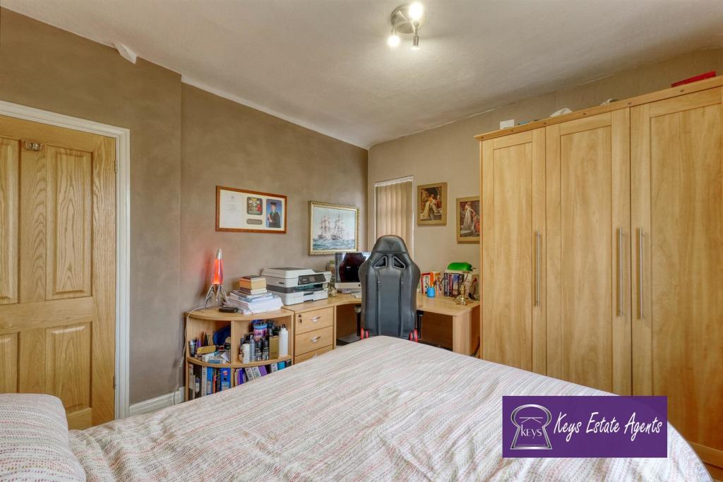 3 bedroom detached house for sale in Caverswall Road, Blythe Bridge,, ST11