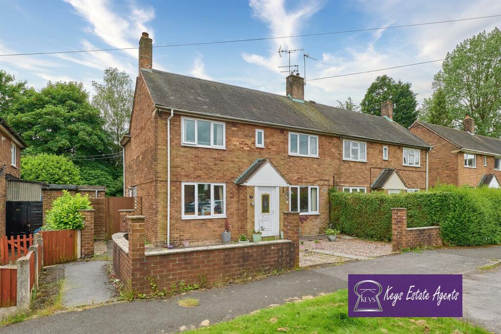 4 bedroom semidetached house for sale in Highfield Close, Blythe