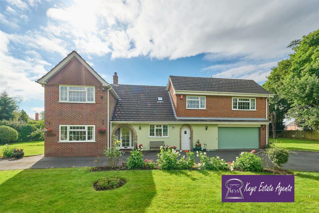 Main image of property: Pinetree Drive, Blythe Bridge, Stoke on Trent