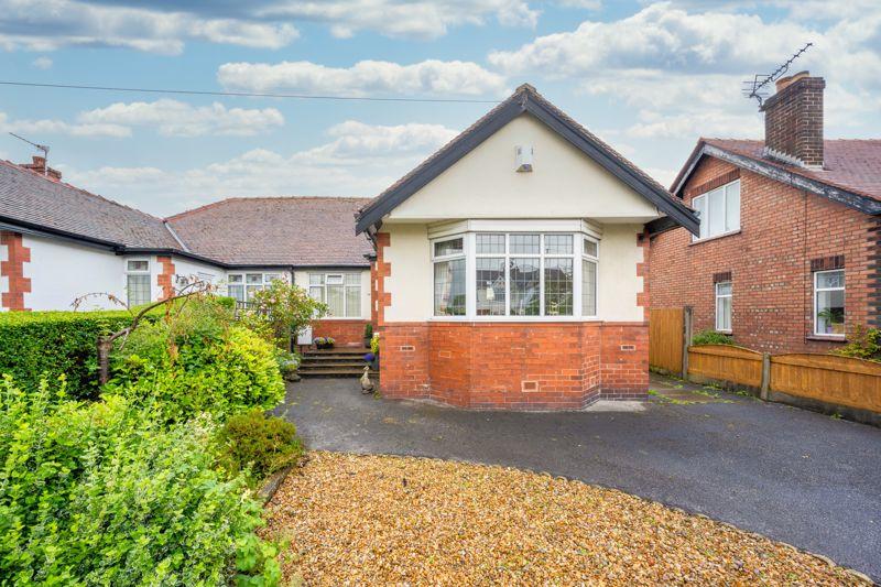 3 bedroom semidetached bungalow for sale in Southport Road, Ormskirk, L39