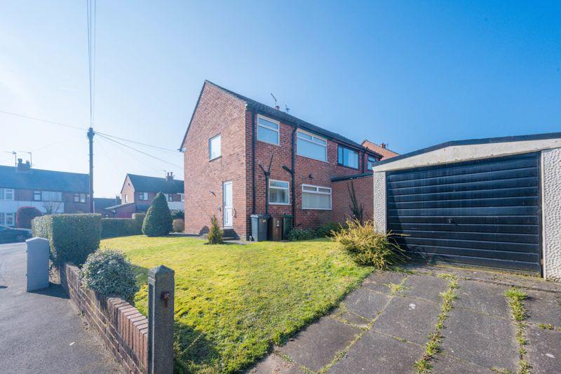3 bedroom semidetached house for sale in Ludlow Drive, Ormskirk, L39
