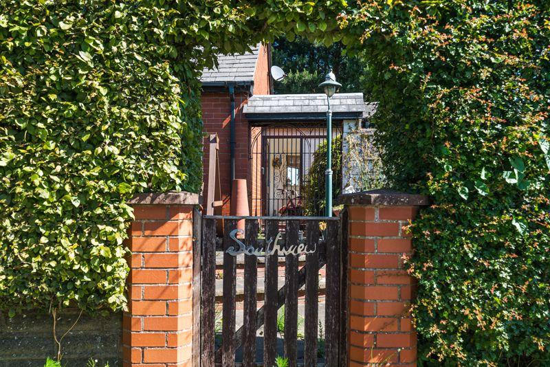 4 bedroom detached house for sale in Warpers Moss Lane, Burscough, L40