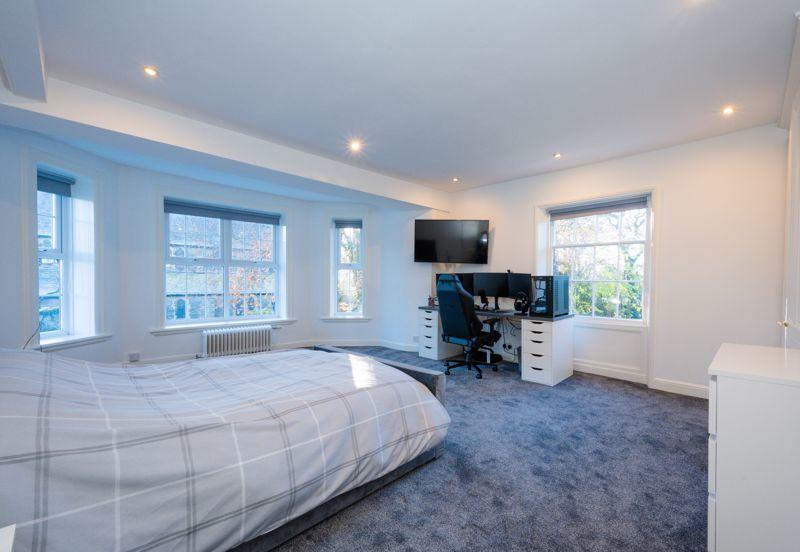 4 bedroom detached house for sale in Damfield Lane, Maghull, L31