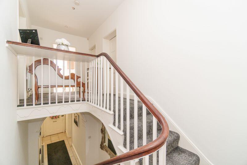 4 bedroom detached house for sale in Damfield Lane, Maghull, L31