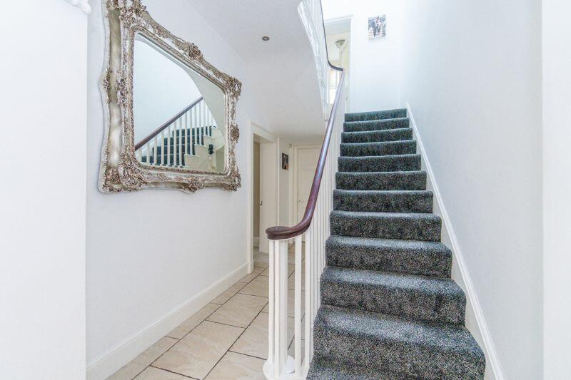 4 bedroom detached house for sale in Damfield Lane, Maghull, L31