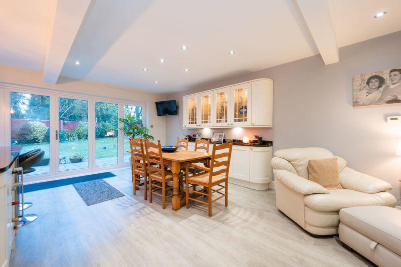 4 bedroom detached house for sale in Swanpool Lane, Aughton, L39