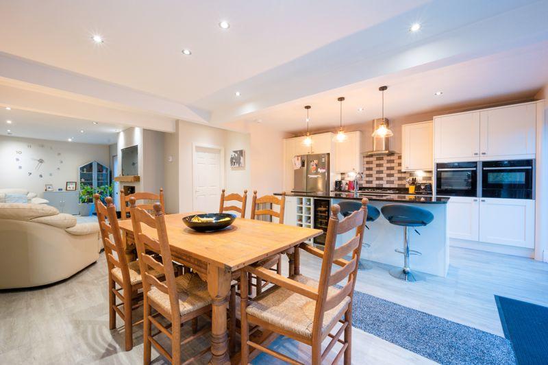 4 bedroom detached house for sale in Swanpool Lane, Aughton, L39