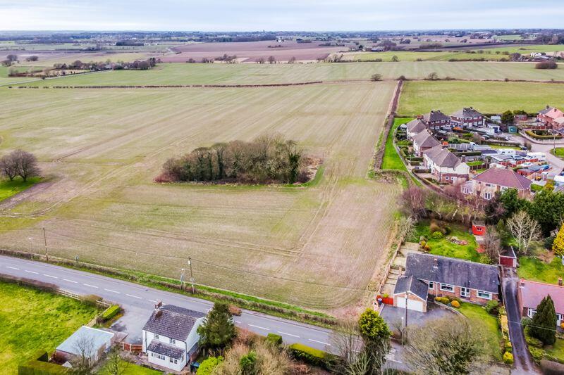 4 bedroom detached house for sale in Liverpool Road, Bickerstaffe, L39