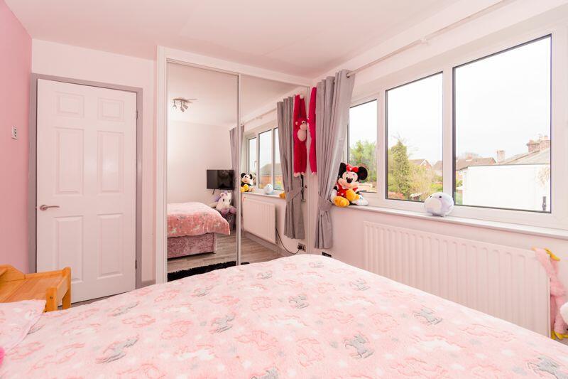 5 bedroom detached house for sale in Pine Crest, Aughton, L39