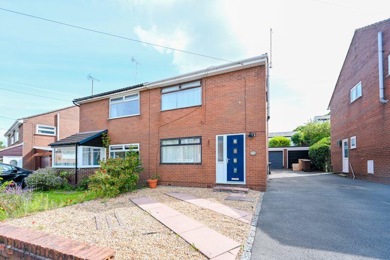 3 bedroom semidetached house for sale in Bath Springs, Ormskirk, L39